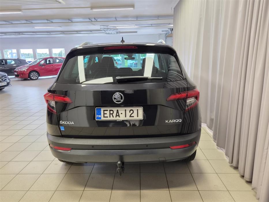 SKODA Karoq 2019