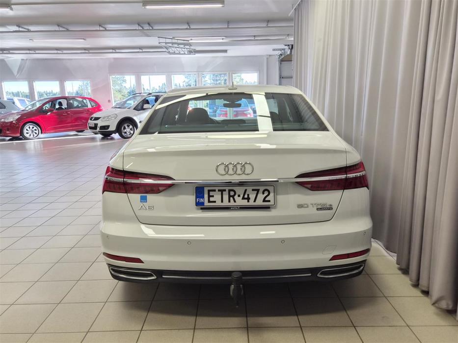 AUDI A6 2022
