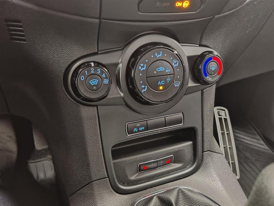FORD Fiesta 2016