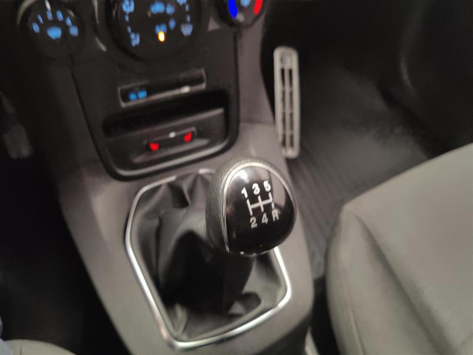 FORD Fiesta 2016
