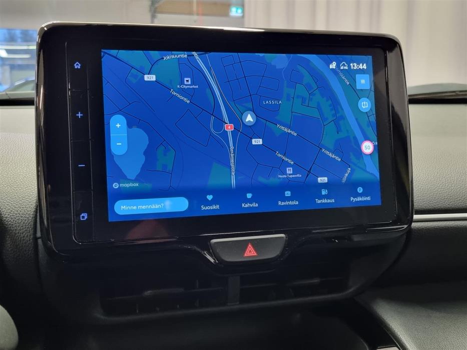 TOYOTA Yaris Cross 2024