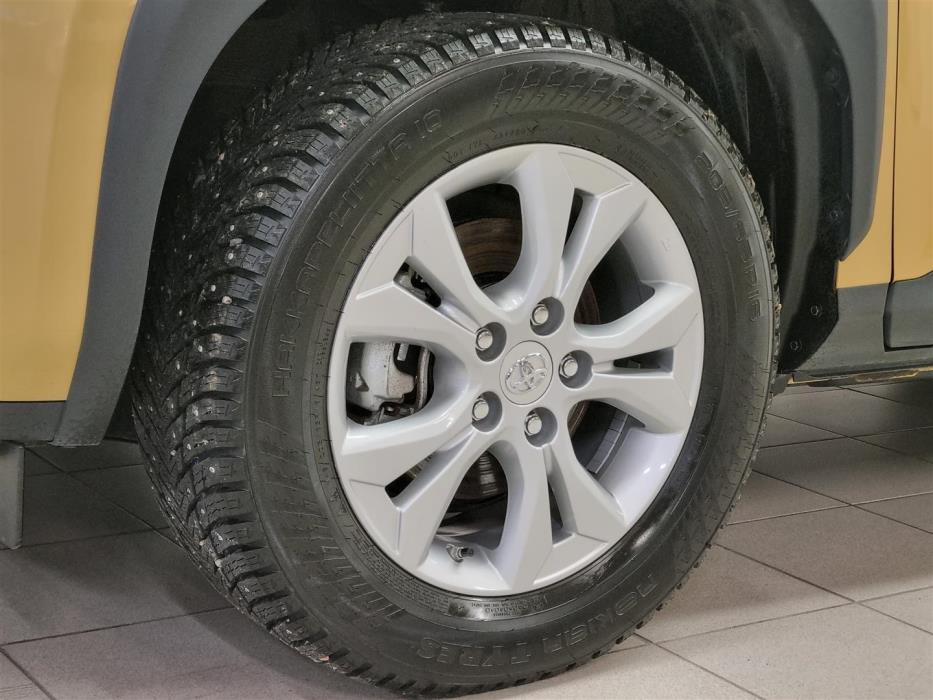 TOYOTA Yaris Cross 2024