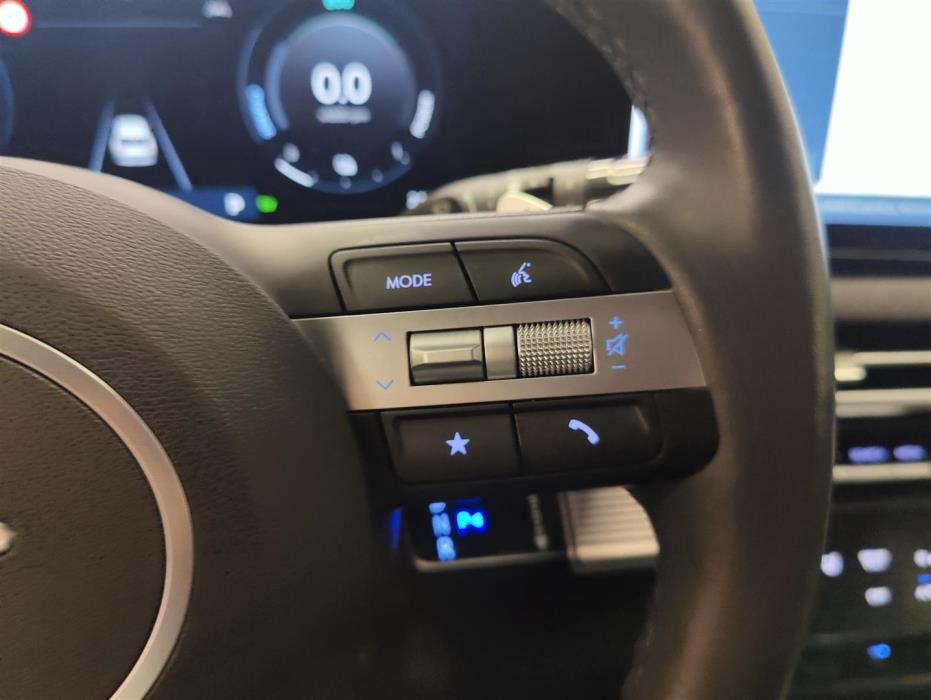 HYUNDAI Tucson 2025