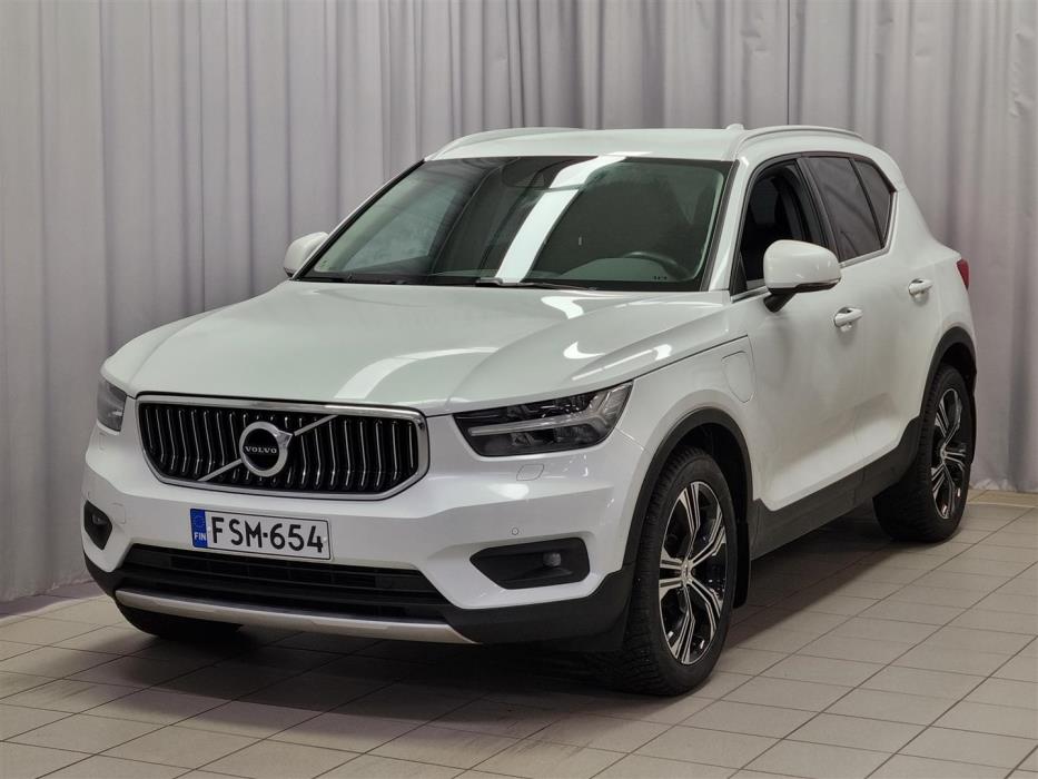 VOLVO XC40 2020