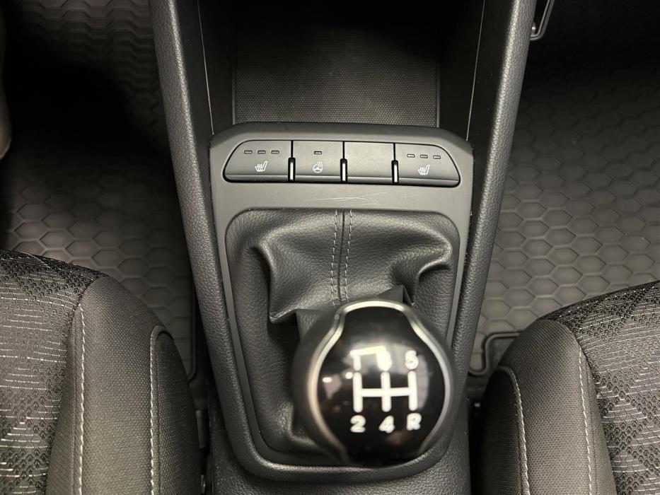 KIA Rio 2023