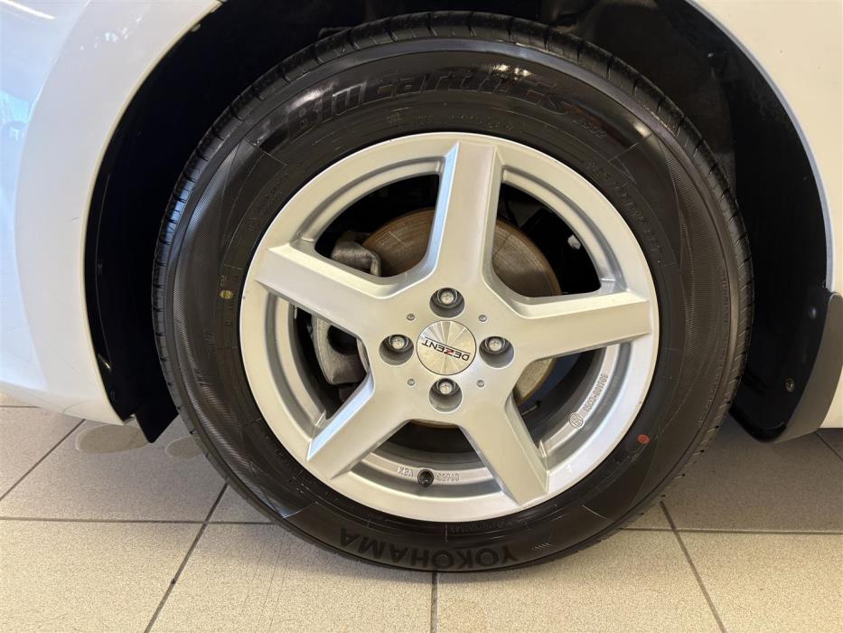 KIA Rio 2023