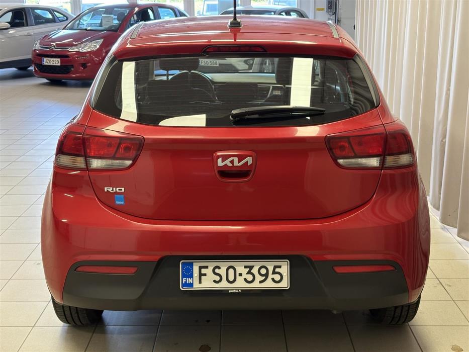 KIA Rio 2023