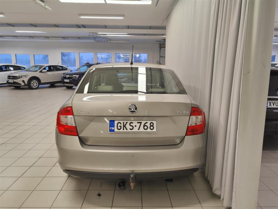 SKODA Rapid 2013