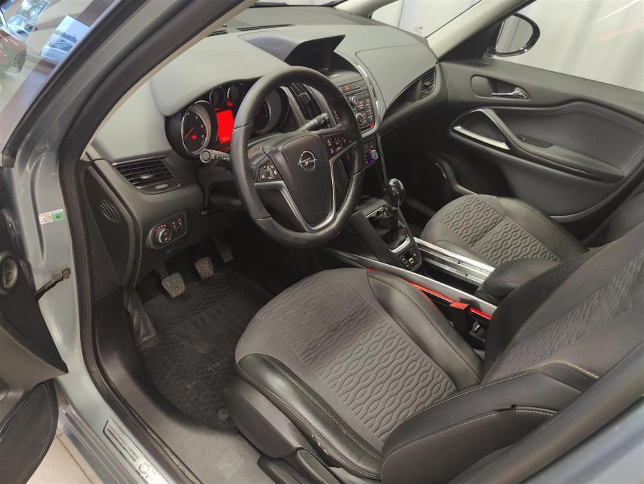 OPEL Zafira Tourer 2013