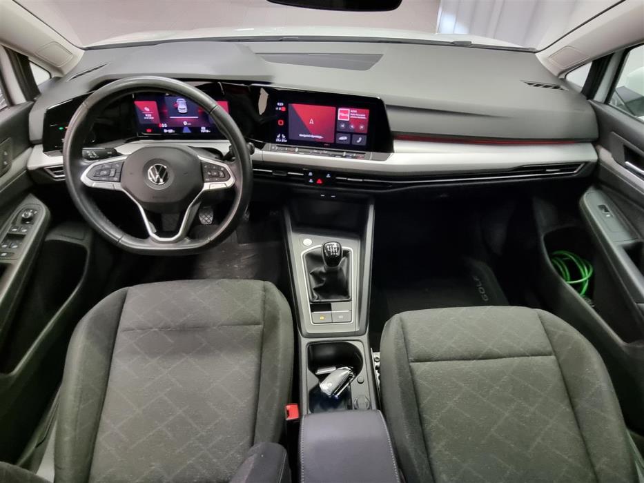VOLKSWAGEN Golf 2022