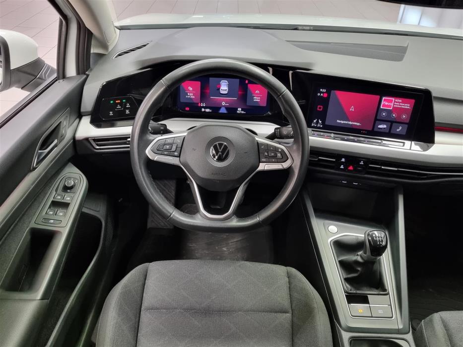 VOLKSWAGEN Golf 2022