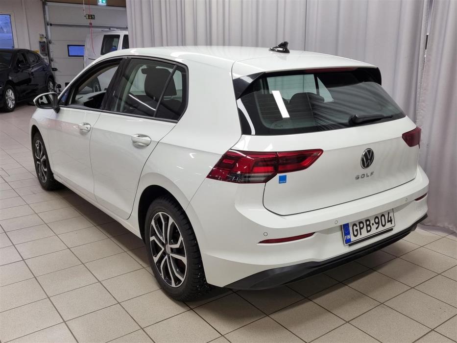 VOLKSWAGEN Golf 2022