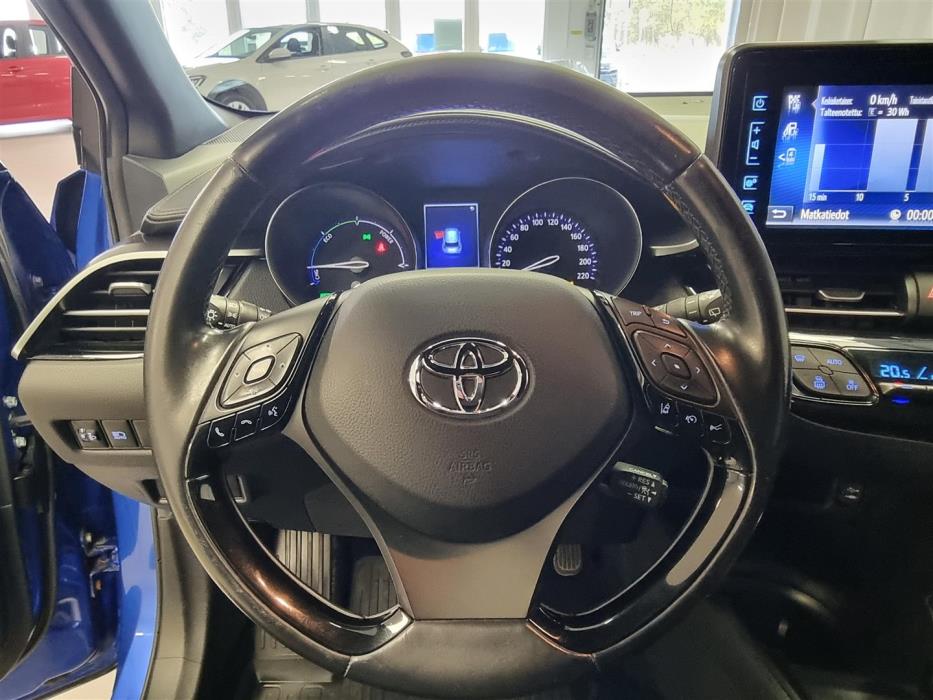 TOYOTA C-HR 2017