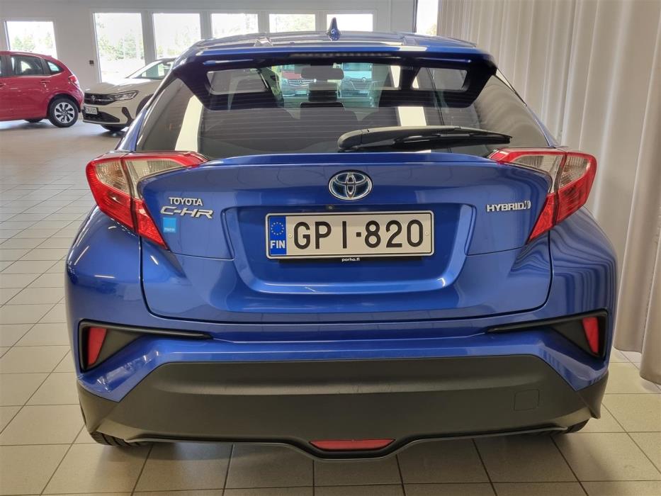 TOYOTA C-HR 2017