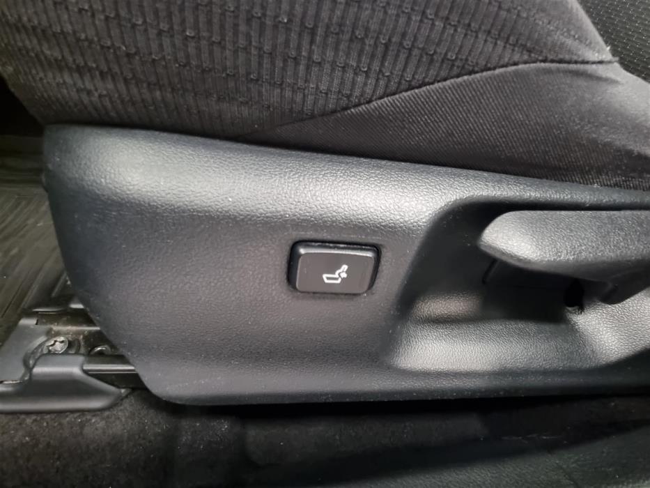 TOYOTA C-HR 2017