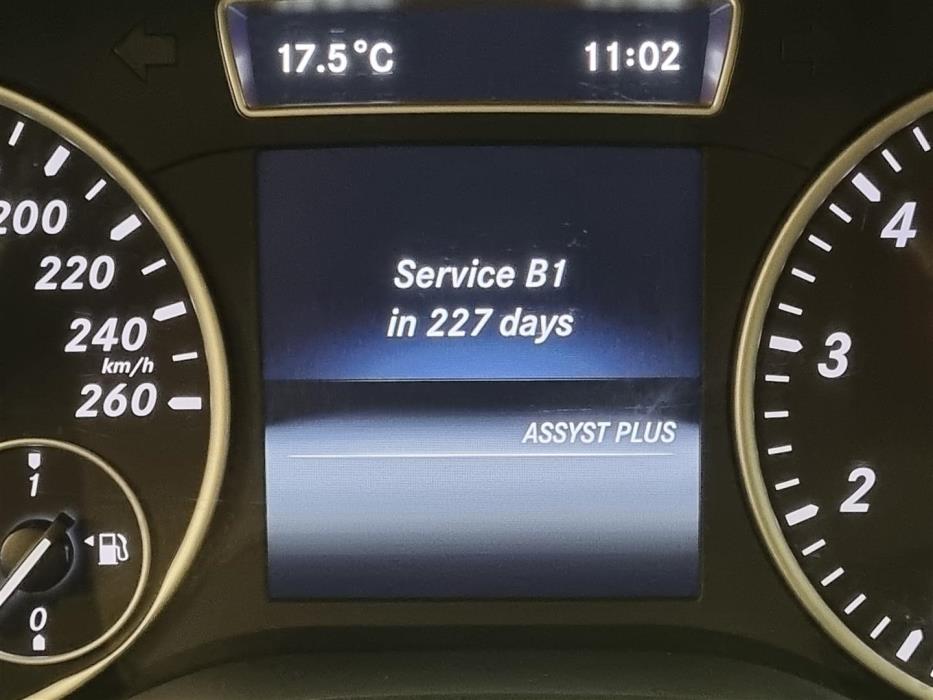 MERCEDES-BENZ A 2014