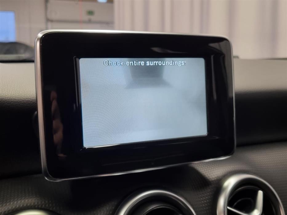 MERCEDES-BENZ A 2014