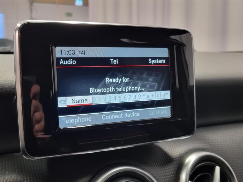 MERCEDES-BENZ A 2014