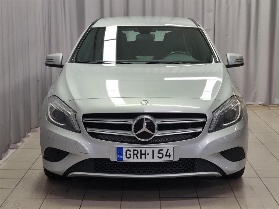 MERCEDES-BENZ A 2014