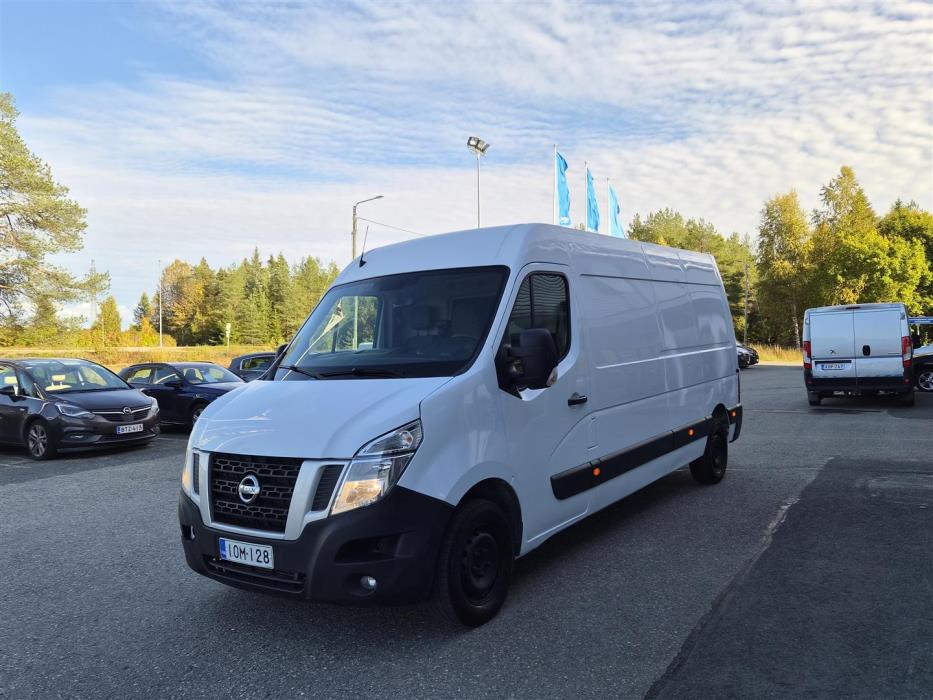 NISSAN NV400 2018
