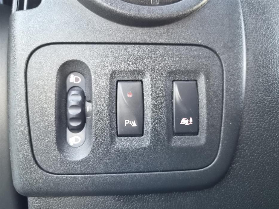 NISSAN NV400 2018