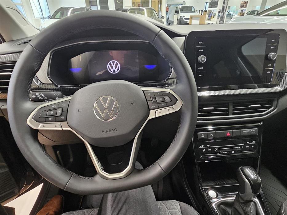 Volkswagen T-Cross 2025