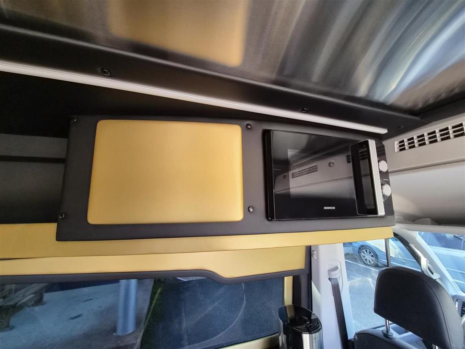 VOLKSWAGEN Crafter 2026