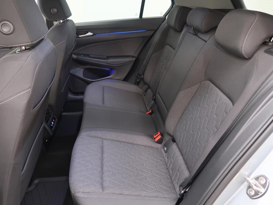 Volkswagen Golf 2025