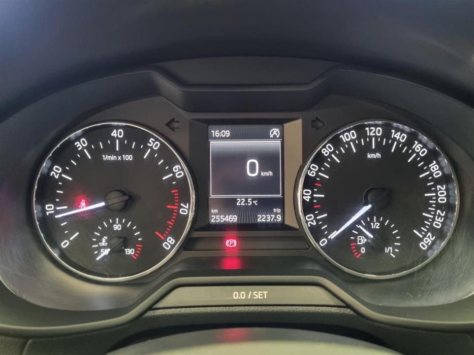 SKODA Octavia 2013