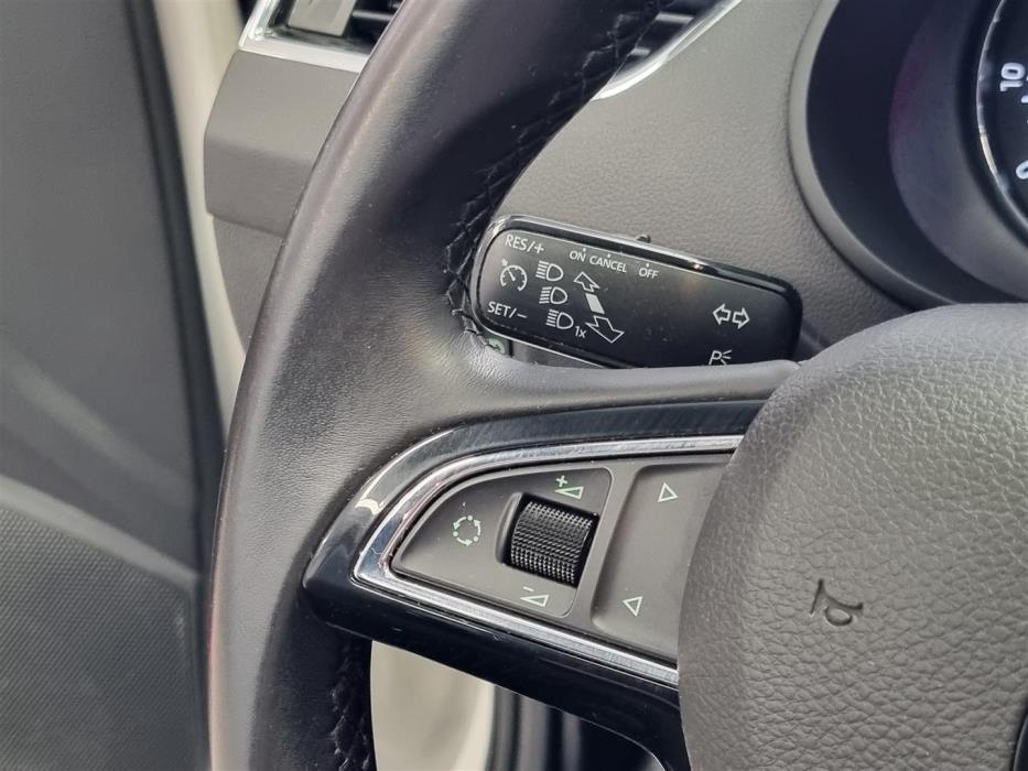 SKODA Octavia 2013