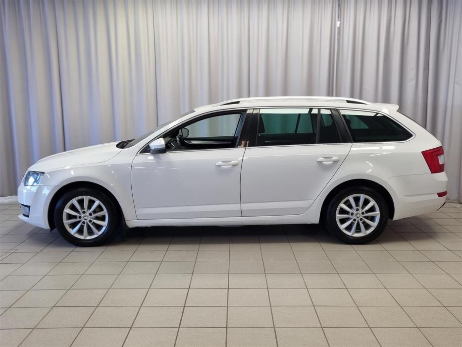 SKODA Octavia 2013