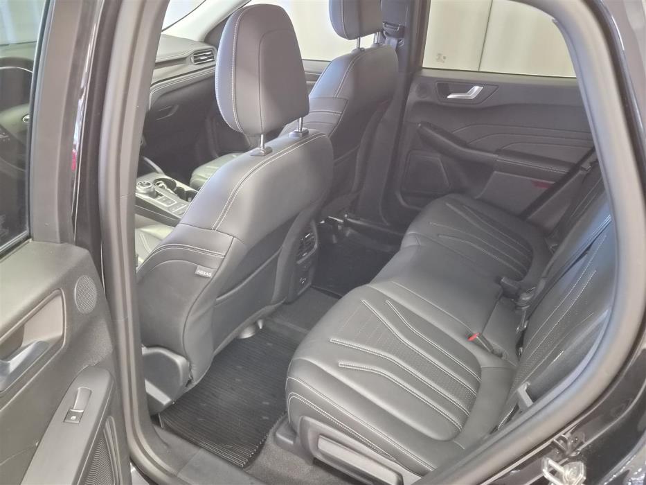 FORD Kuga 2023
