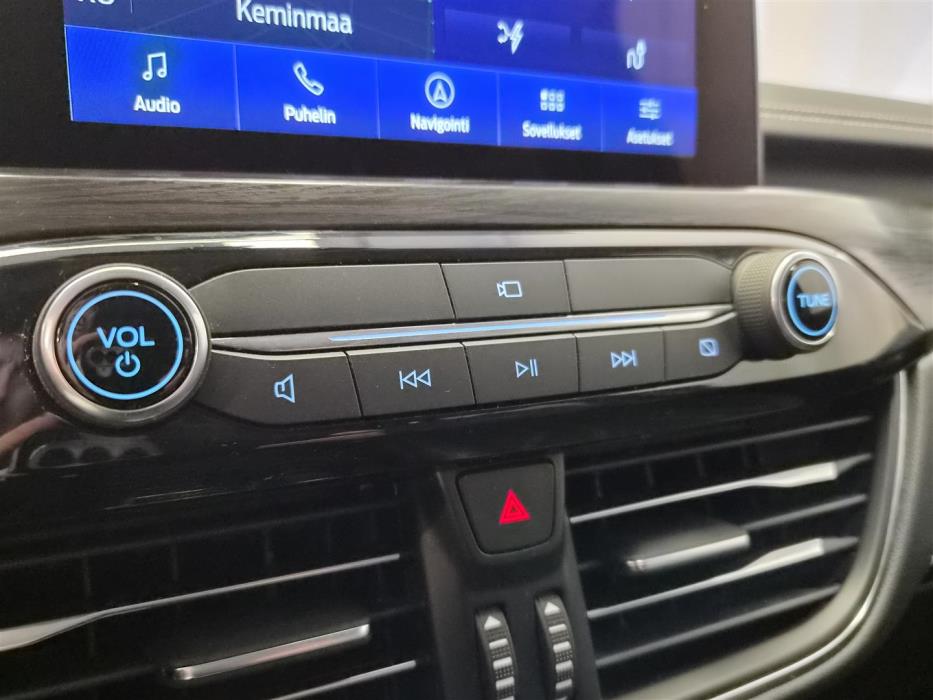 FORD Kuga 2023