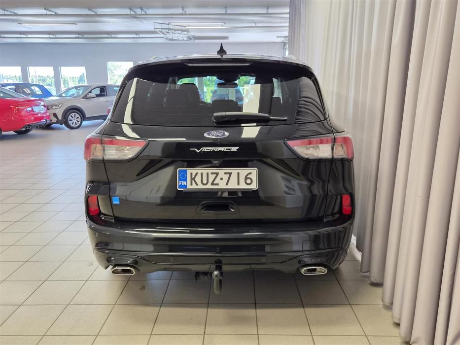 FORD Kuga 2023