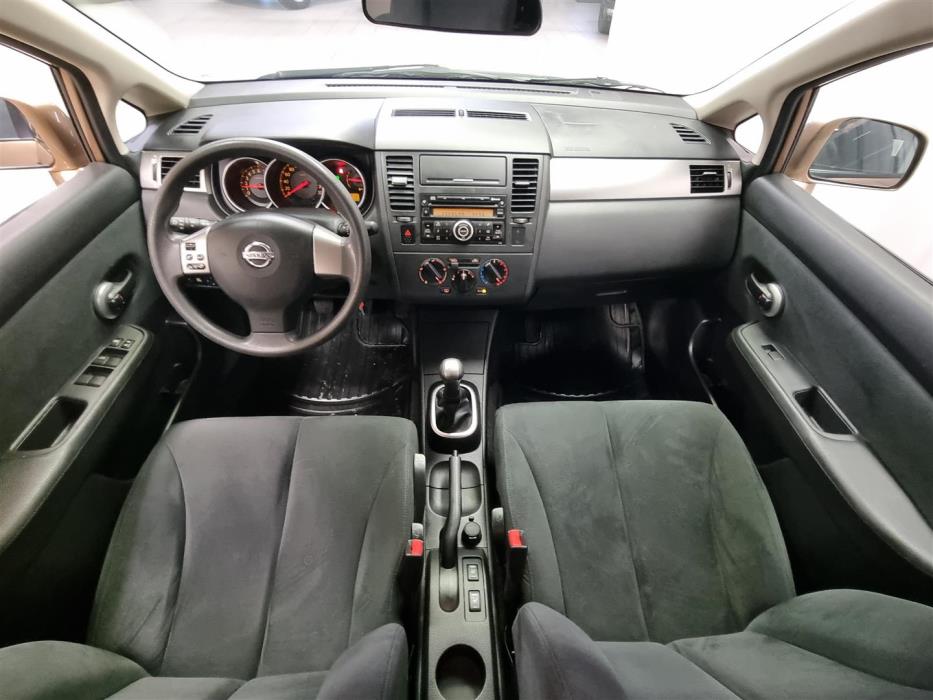 NISSAN Tiida 2008