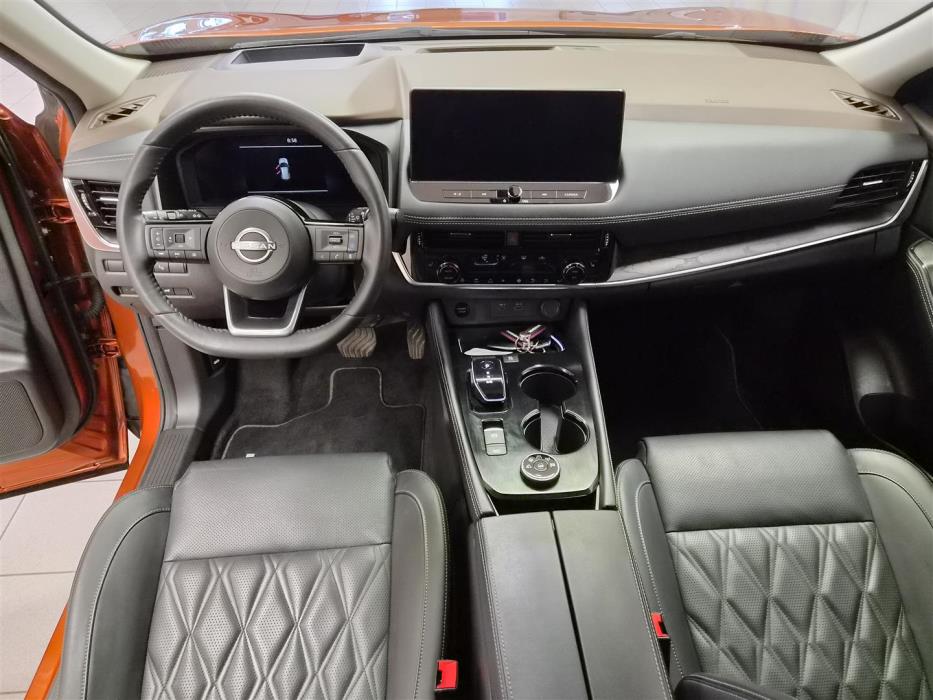 NISSAN X-Trail 2024