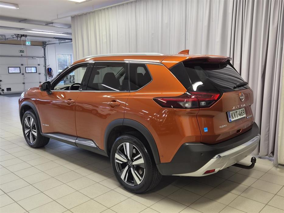 NISSAN X-Trail 2024