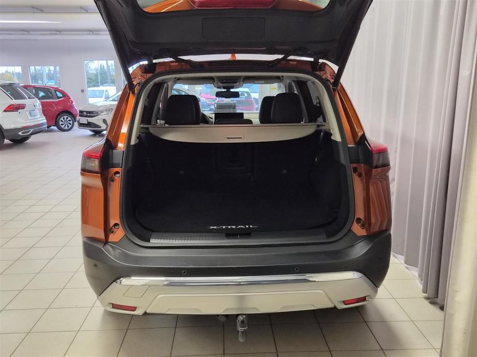 NISSAN X-Trail 2024