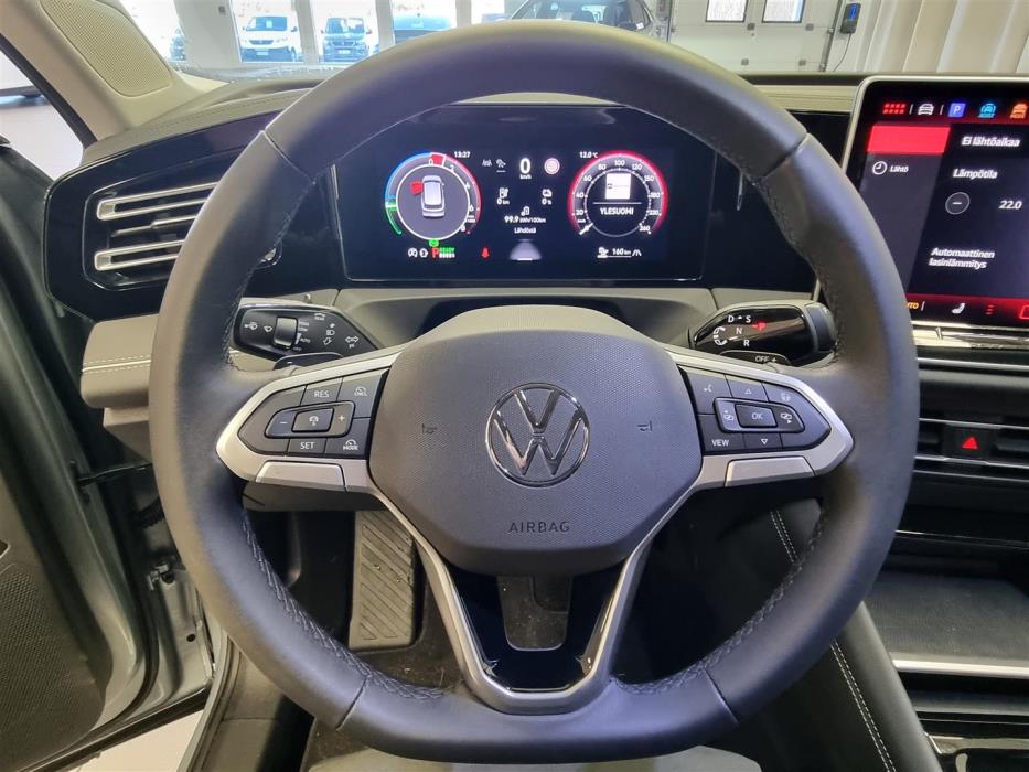 Volkswagen Tiguan 2025
