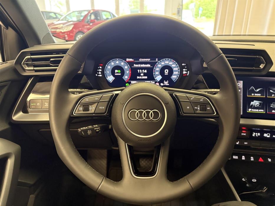 AUDI A3 2025