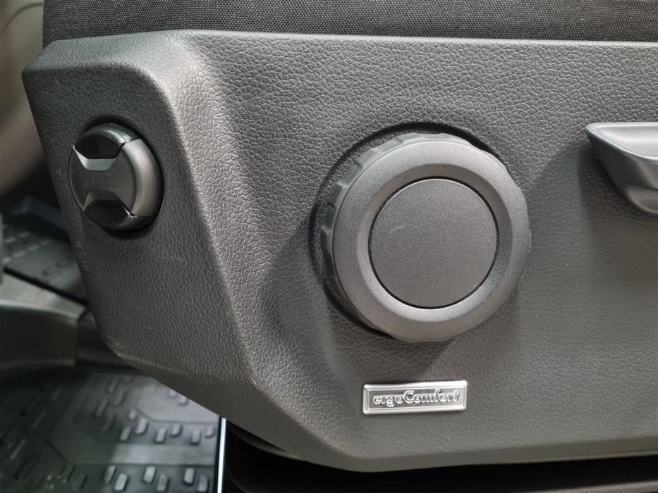 VOLKSWAGEN Crafter 2023