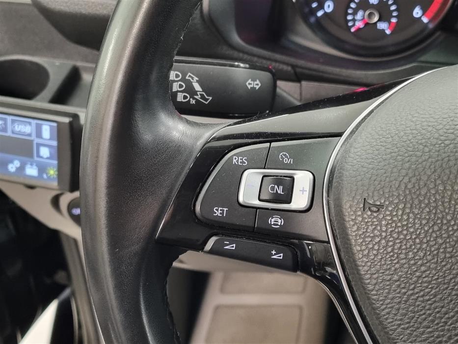 VOLKSWAGEN Crafter 2023