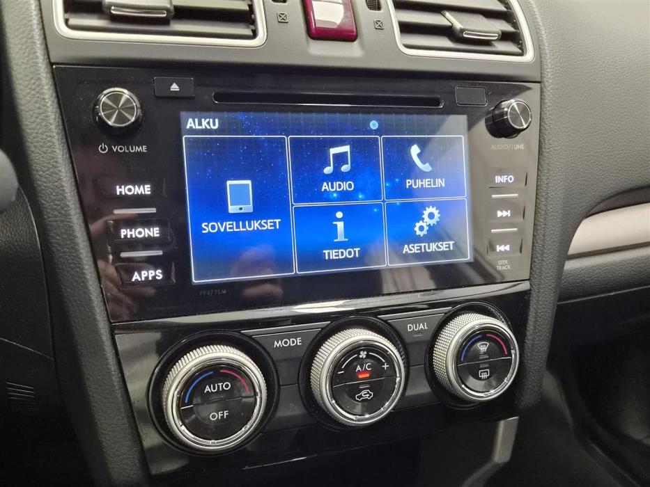 SUBARU Forester 2016