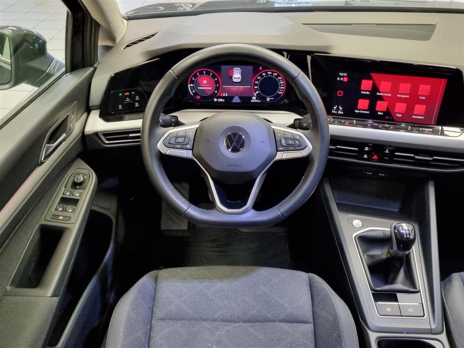 VOLKSWAGEN Golf 2022