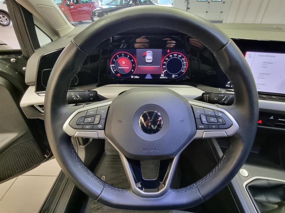 VOLKSWAGEN Golf 2022