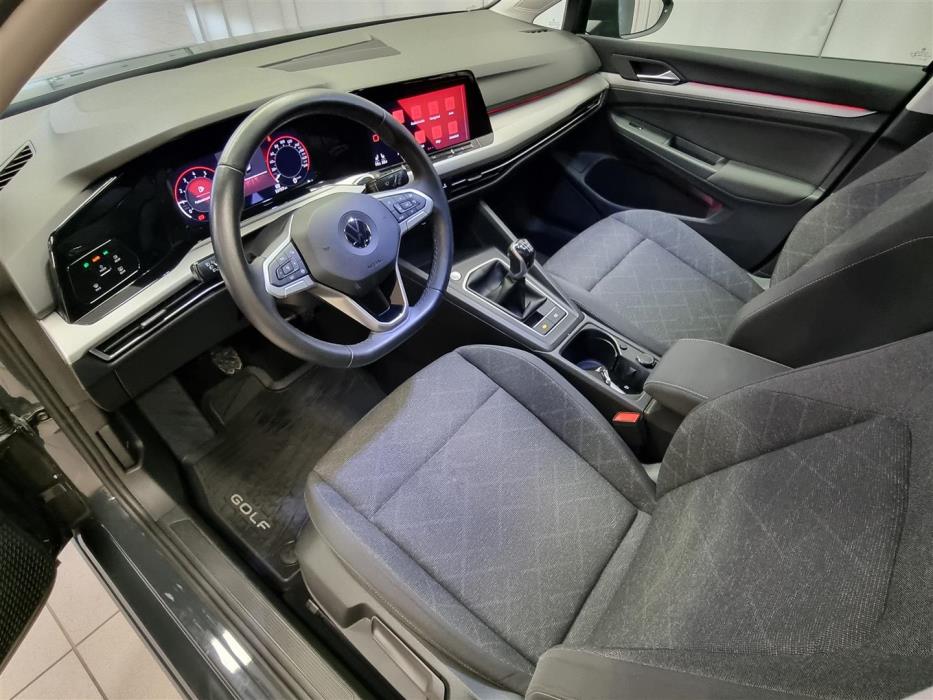 VOLKSWAGEN Golf 2022
