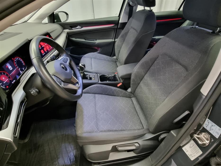 VOLKSWAGEN Golf 2022