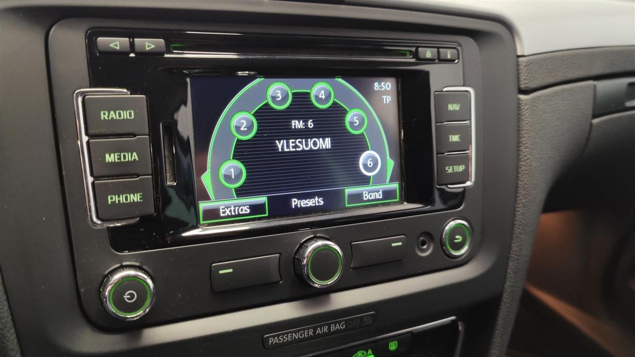 SKODA Superb 2014