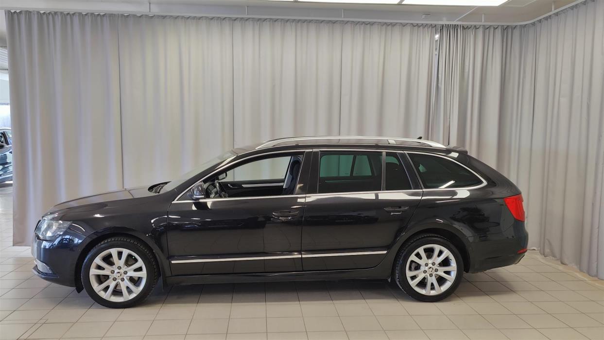 SKODA Superb 2014