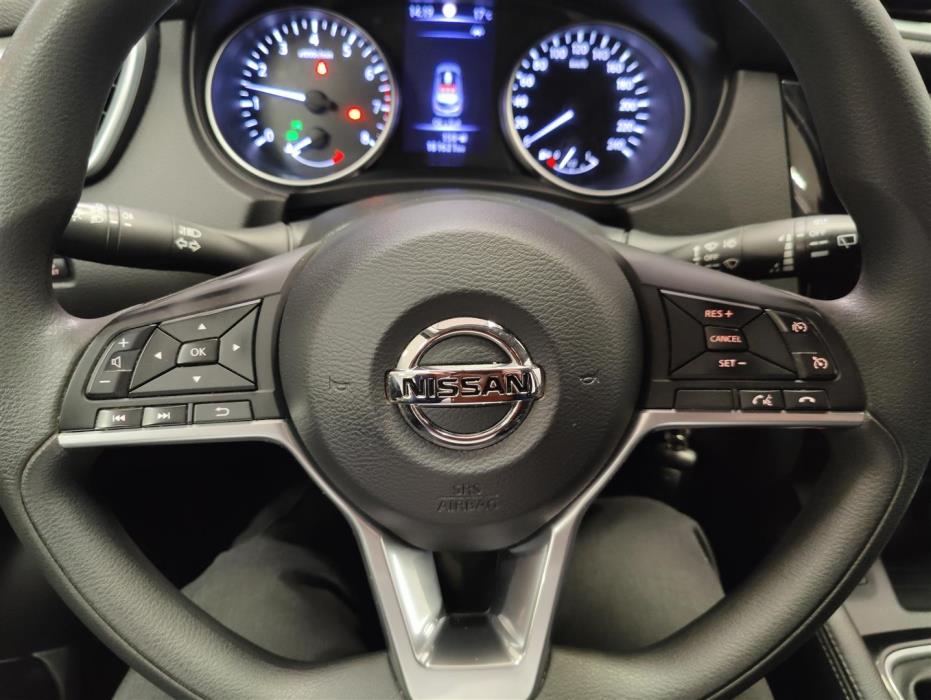NISSAN Qashqai 2019